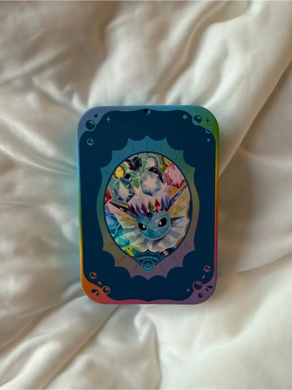 Pokemon Chinese Exclusive Vaporeon Tin